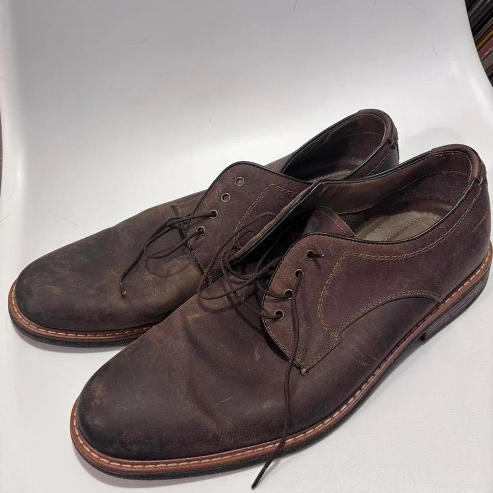 Men's Leather Lace-Up Oxford Shoes